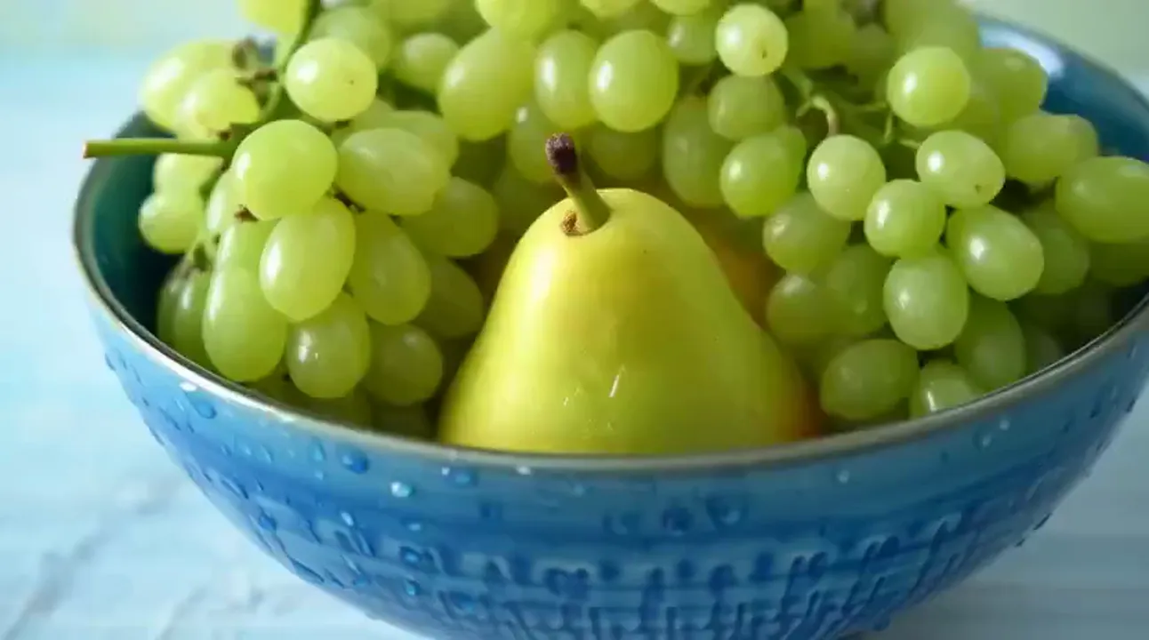 Fruit Bowl Gossip